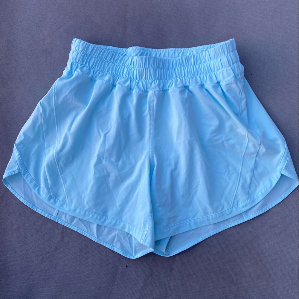 Lululemon Track That mid rise shorts 5”